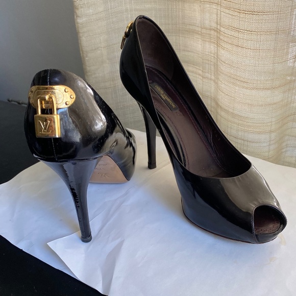 LOUIS VUITTON OH REALLY BLACK LEATHER OPEN-TOE PUMPS HEELS MULES PLATFORMS 37.5 - Picture 1 of 9